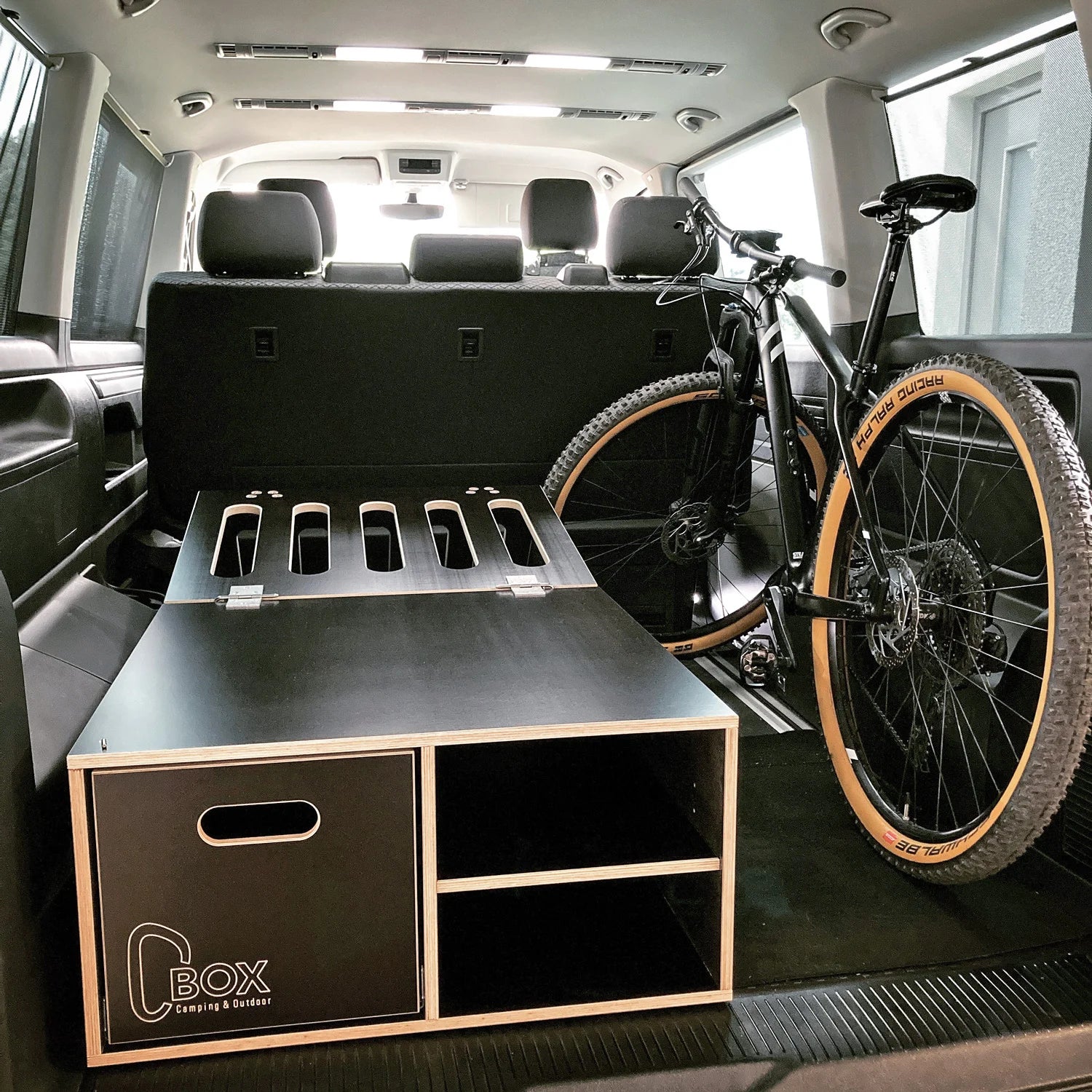 C-BOX one "premium" 1 Person für Hochdachkombis